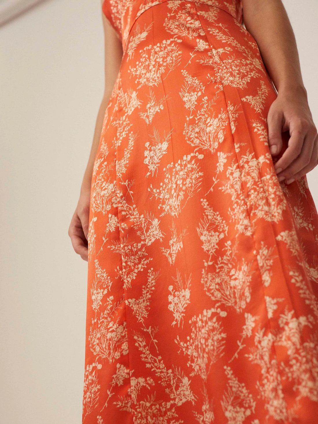 The Ultimate Guide to 22 Sustainable Fabrics for Eco-Friendly Fashion - Natural Sustainable Clothing Fabrics | Verte Mode