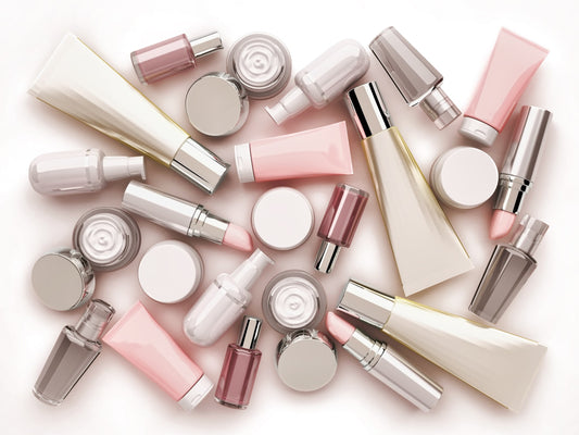 Eco-Friendly Beauty: Navigating Sustainable Skincare & Makeup