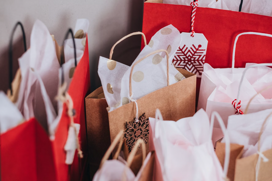 Beyond Black Friday: Discover Sustainable Alternatives For Your Holiday Shopping | Verte Mode