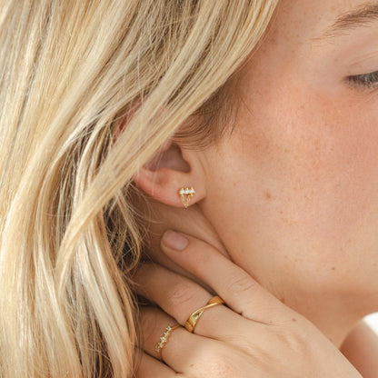 Lou Gold Chain Stud Earrings