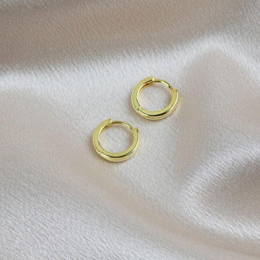 Simple Gold Huggie Earrings