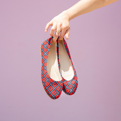 Yasmin Flat - Cardinal Red